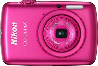 Nikon Coolpix S01 (front)