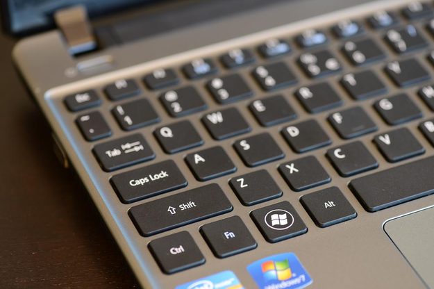 acer aspire v5 review laptop keyboard