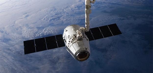 spacex dragon private spaceflight