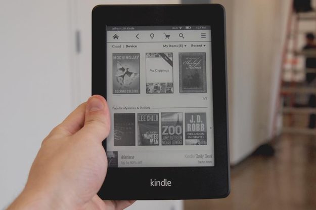 Amazon Kindle Paperwhite review front home screen ereader