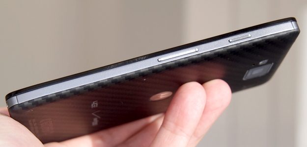 Droid RAZR MAXX HD review side motorola android phone