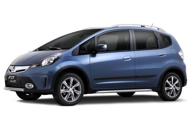 Honda Fit Twist front three quarter view