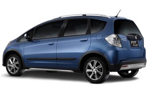 Honda Fit Twist rear three quarter view