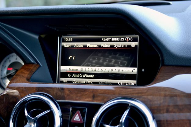 2013 Mercedes GLK350 interior screen