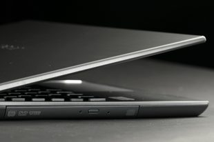Acer Aspire M5 Touch Review side lid open