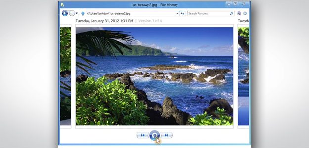 File history windows 8 new features