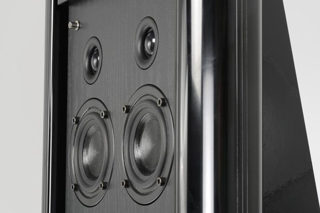 Fluance FiTSD600 2.1 Review top tweeters drivers angle ipod iphone dock