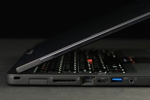 Lenovo ThinkPad Edge Twist review left side ports