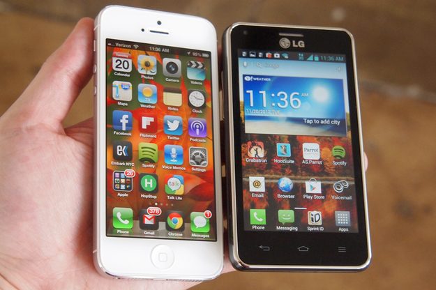 lg mach screen comparison with iphone 5