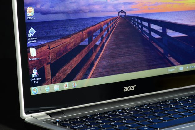 Acer Aspire V5 Touch Review display