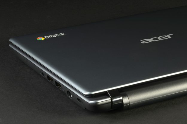 Acer C7 Chromebook Review rear lid angle