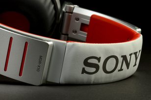 Sony X Review MDR X10 Headband