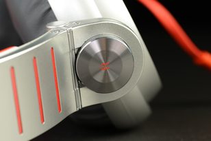 Sony X Review MDR X10 Headphones right
