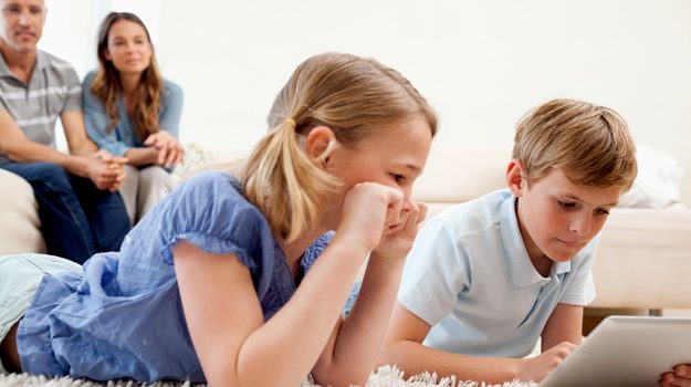 kids using ipad growing up with technology