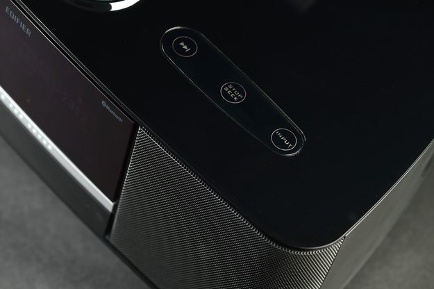 Edifier Esiena iF360BT top controls