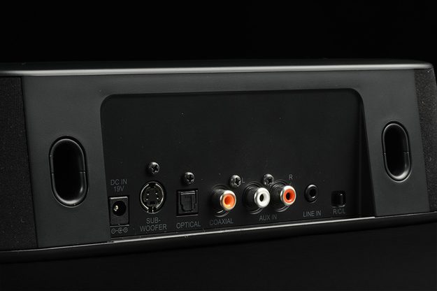 Toshiba Mini 3D Review soundbar inputs