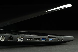 samsung series 7 gaming laptop review left side ports