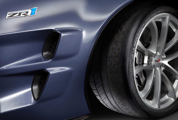 Corvette ZR1 fender vent close up