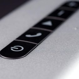 Braven 850 portable bluetooth speaker buttons