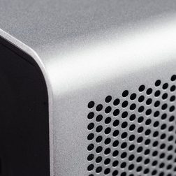 Braven 850 portable bluetooth speaker corner macro