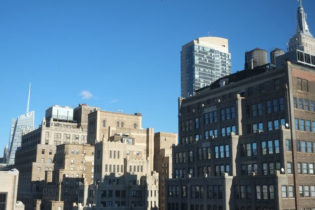 Fujifilm XE 1 review camera sample buildings