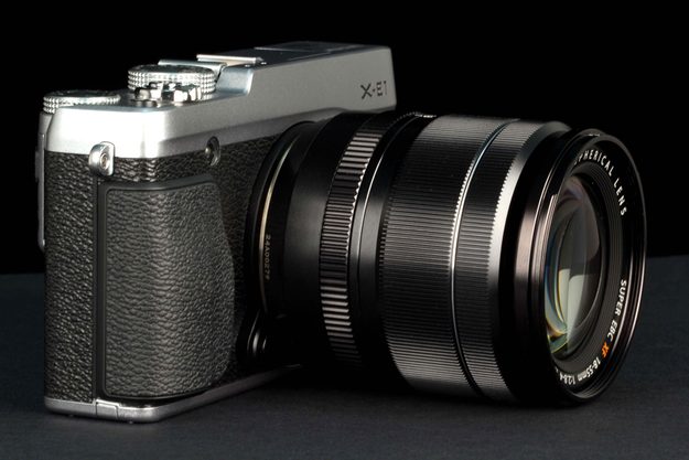 Fujifilm XE 1 review front angle