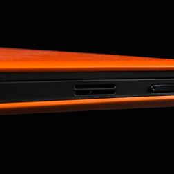Lenovo Yoga review front left corner