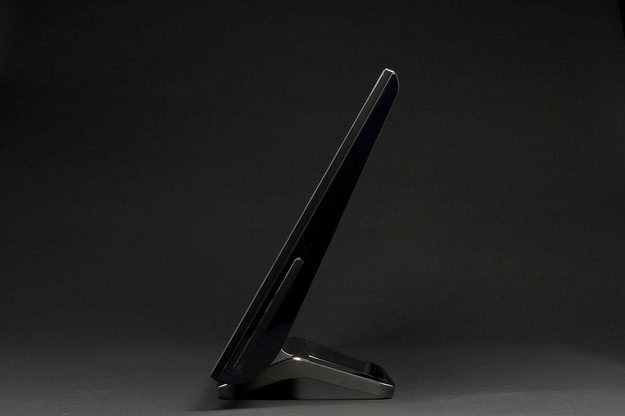 Samsung Series 7 770 S24C770T right side upright