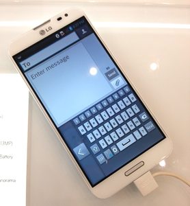 LG Optimus G Pro keyboard