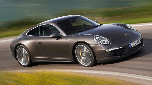 Porsche Carrera 4