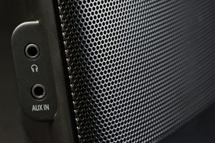 Boston-Acoustics-MC200-Air-Review-ports