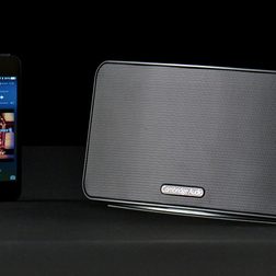 Cambridge Audio Minx Gophone scale side