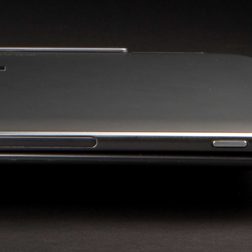 Dell XPS 10 Review tablet power button micro sd door