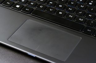 Dell-XPS-13-review-trackpad