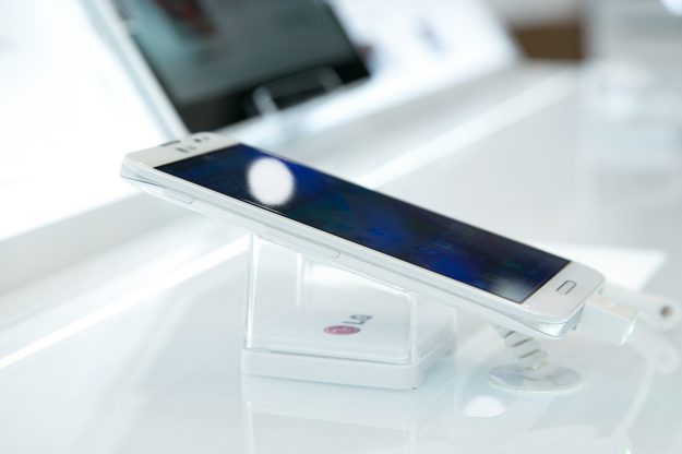 LG Optimus G Pro side