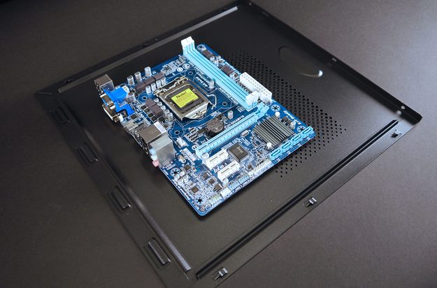 How to build your own Steam Box for less than $500