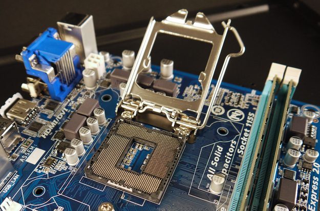 How to build your own Steam Box for less than $500