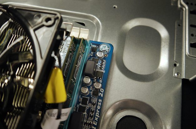 How to build your own Steam Box for less than $500