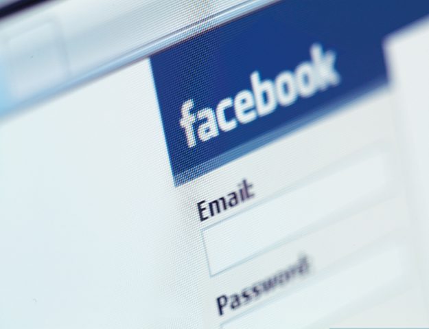 facebook news feed