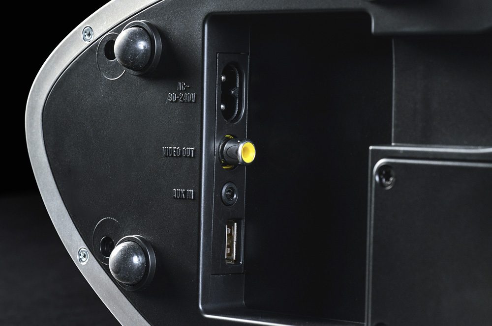 logic3 ferrari cavallino gt1 review-speaker-bottom