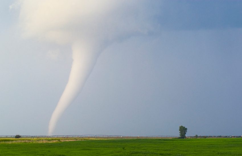 jim reed meet one of the prominent extreme weather photographers tornado twister 019