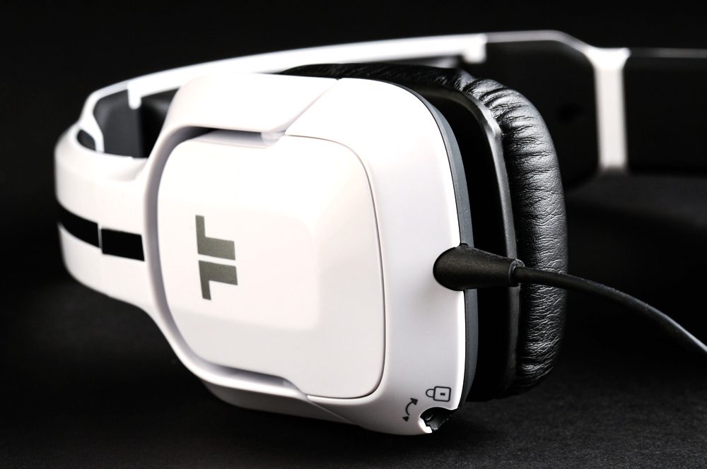 tritton kunai enclosure logo jack lock