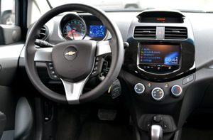 2013 chevrolet spark 2lt interior