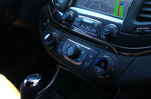2014 chevrolet impala climate control navigation screen