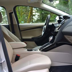 ford electric focus front interior