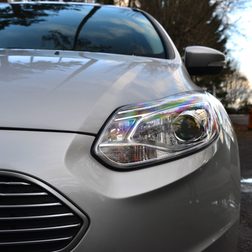 ford electric focus headlight