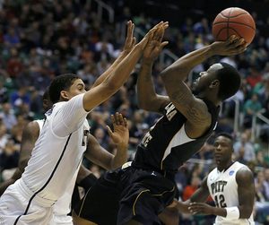 march madness is no joke pittsburgh vs wichita state ncaa 2013