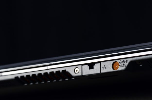 sony vaio duo 11 slider back