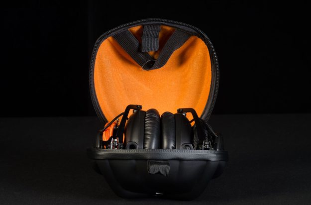 vmoda crossfade m100 exoskeleton case open