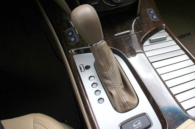 2013 acura mdx advance drivetrain 6 speed transmission sport_shift paddle